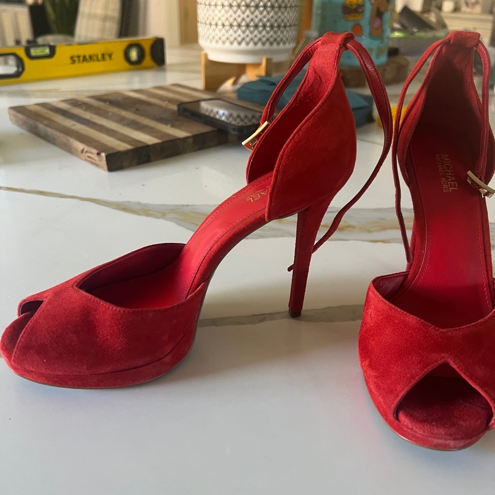 KORS Michael Kors Scarlet Heels